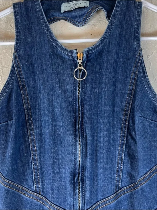 Revice Hollywood Heartthrob Retro Style Denim Flare Jumpsuit in Blue - Picture 6 of 15